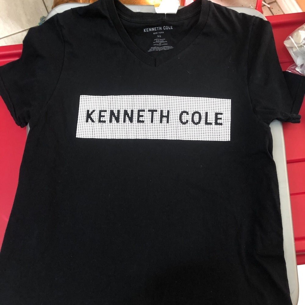 "KENNETH COLE" WOMENS Black T-shirt